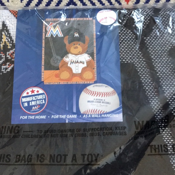 Miami Marlins throw blanket - Picture 1 of 4